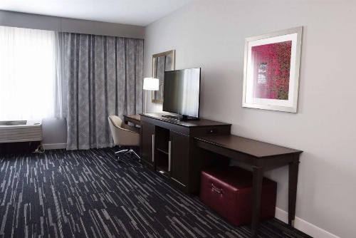 Hampton Inn By Hilton - Suites Des Moines-Urbandale IA image 9